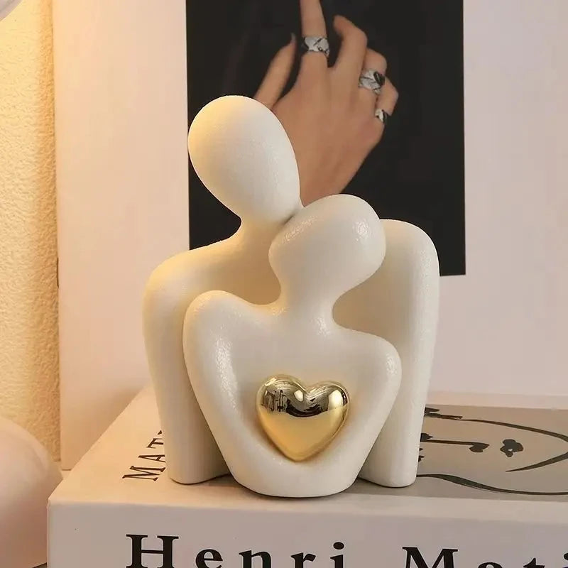 1Pc Romantic Love Embrace Statue Ornament Couple Set Bedroom Interior Decoration Valentine's Day Gift